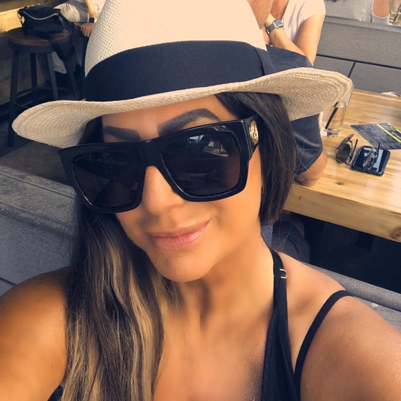 Meet your Posher, Kristin - Picture 6 of 7